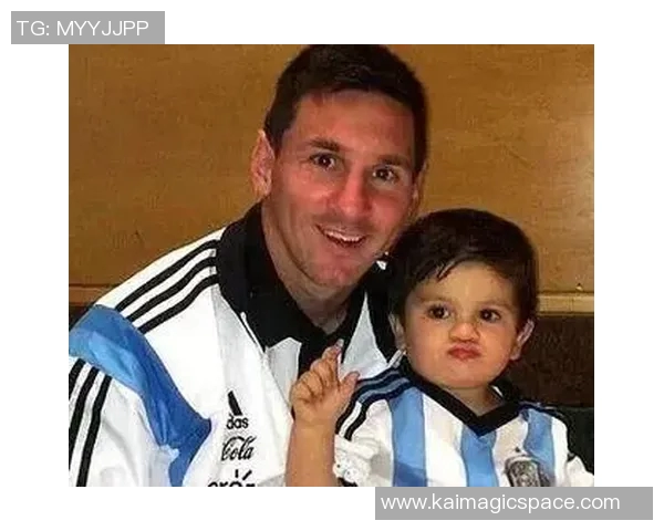 足球明星背后的真实生活揭秘与感人故事分享